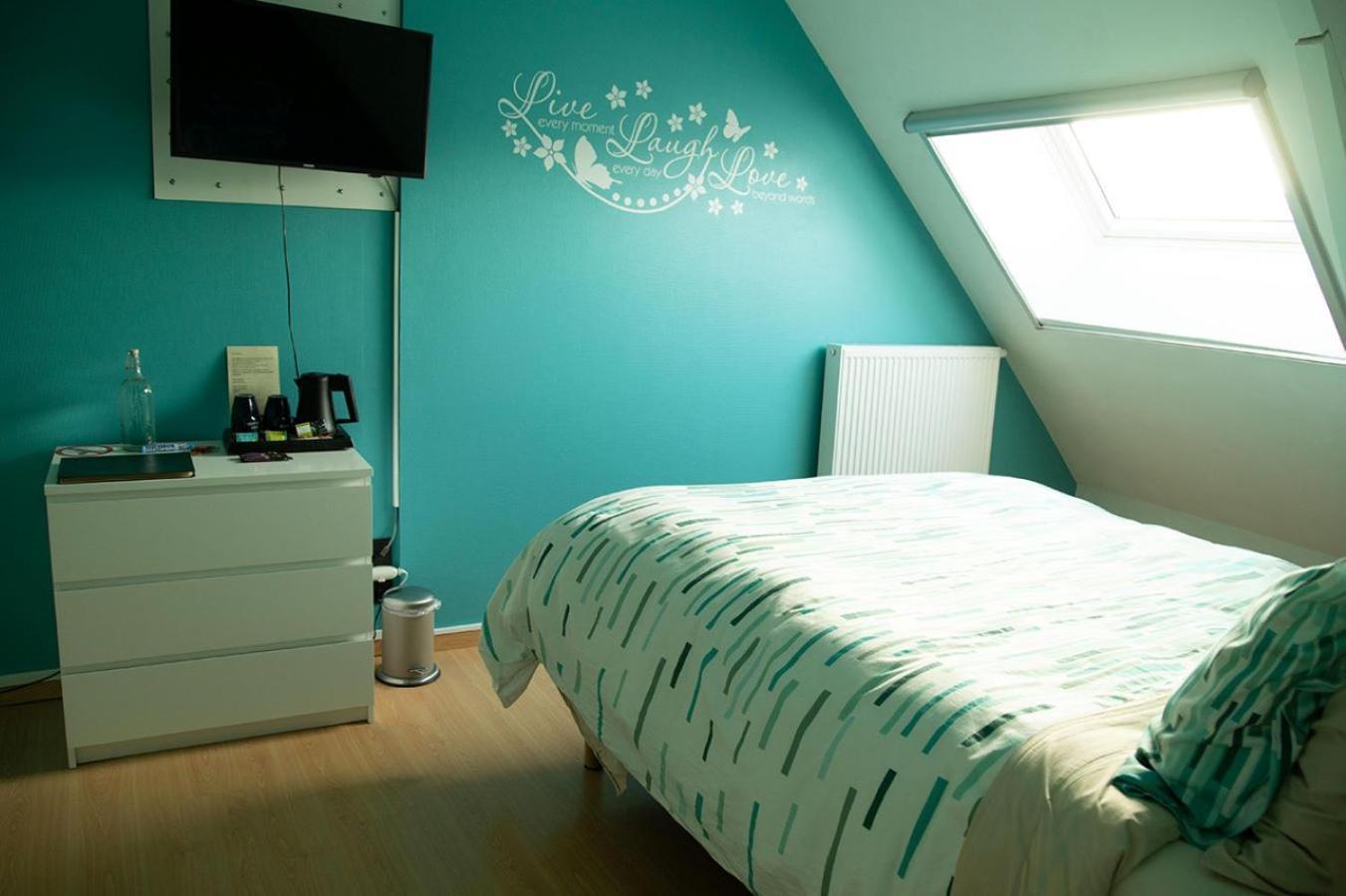 Room "Carpe Diem" Zele Exterior photo